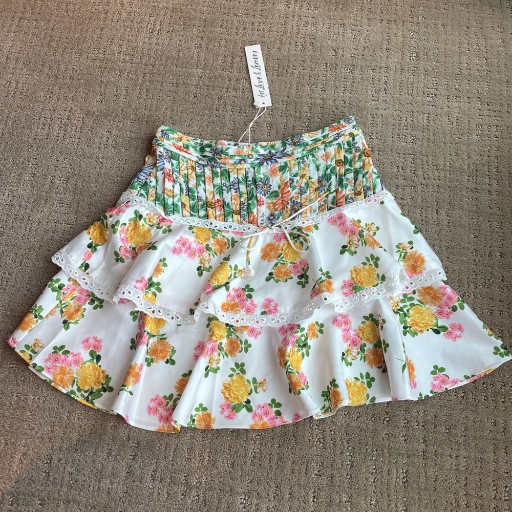 NWT FOR LOVE AND LEMONS SKIRT SIZE XS